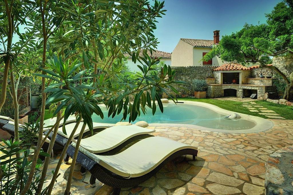 Villa Br Ližnjan Exterior foto